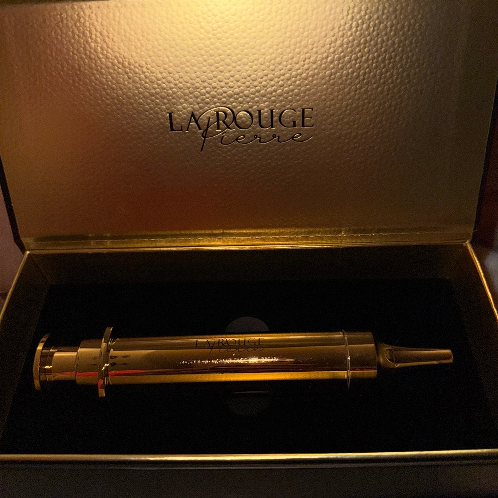 LaRouche 60 Second Instant Face Lift